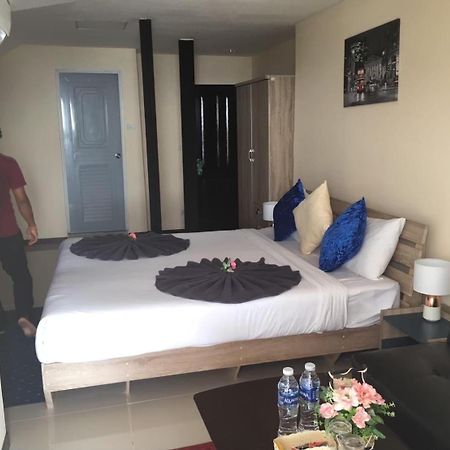 Blueskyhouse Patong Hotel Exterior foto