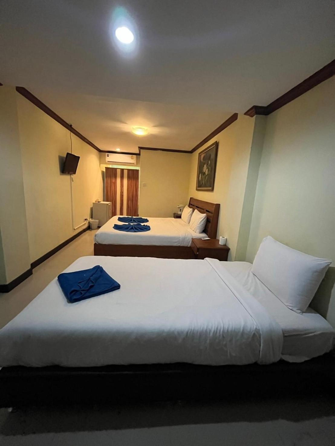 Blueskyhouse Patong Hotel Exterior foto